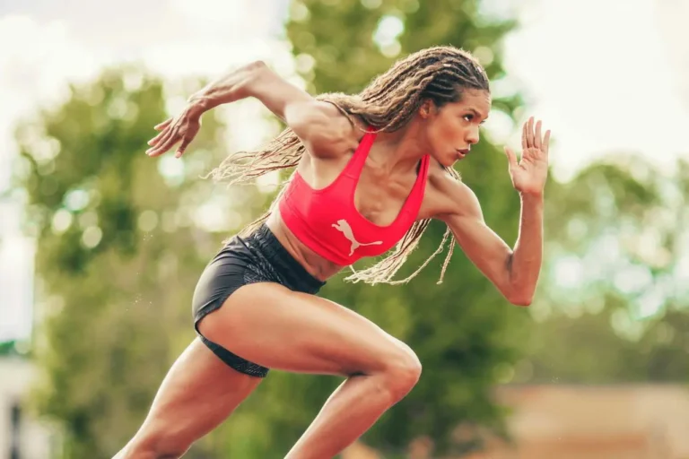 Jak biegać szybciej? Praktyczny poradnik krok po kroku